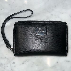 Lauren Ralph Lauren Black Wristlet!!